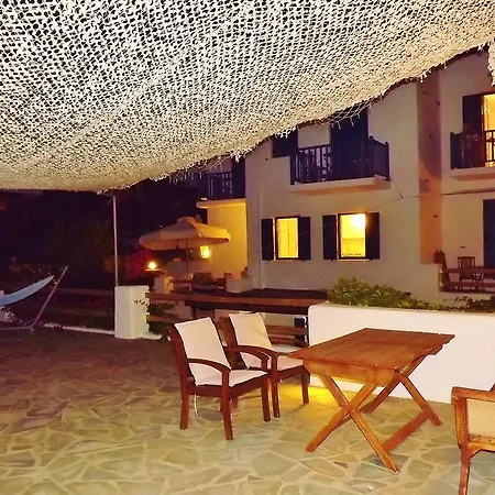 Votsalo Apartmán Nausa