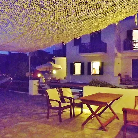 Votsalo Apartmán Nausa