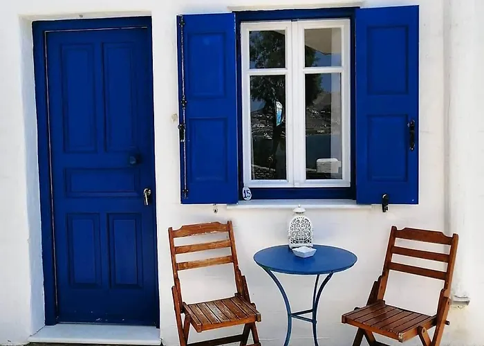 Votsalo 公寓 纳乌萨